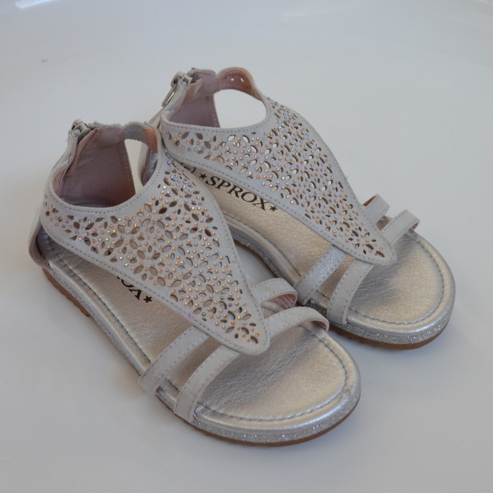 • SPROX EMBELLISHED SANDAL •